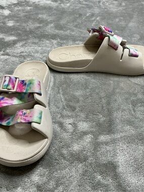 Chaco Chillos Slides Sandals Kids -Junior US Size 3 tie dye style# JCH180343